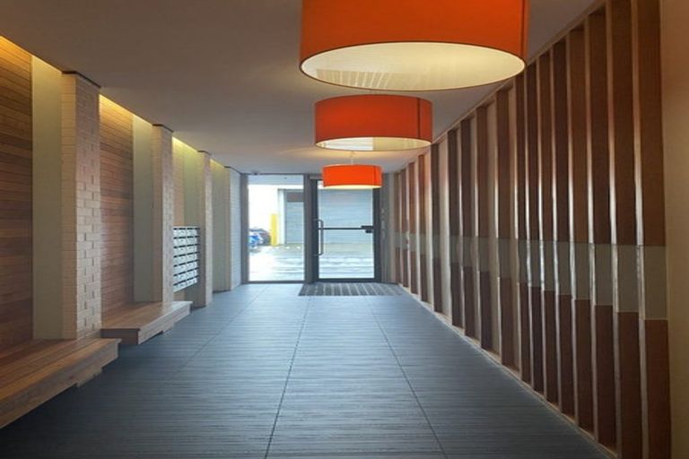 Photo of property in Republic Apartments, 5b/11 Tennyson Street, Te Aro, Wellington, 6011