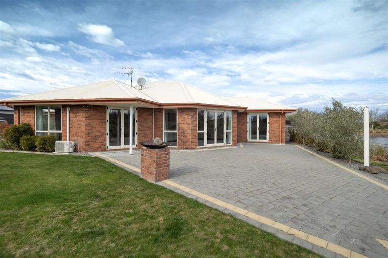 Photo of property in 6 Halston Close, Huntingdon, Ashburton, 7774