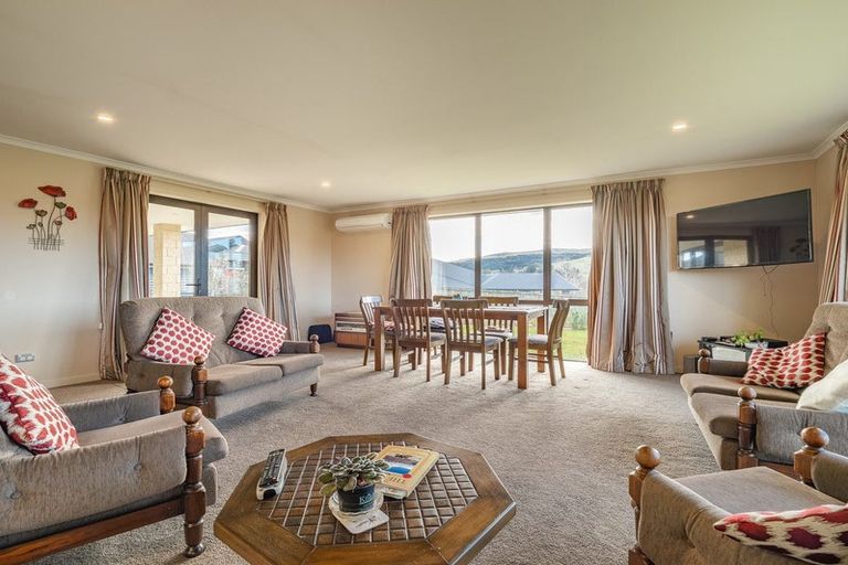 Photo of property in 35 Severn Street, Green Island, Dunedin, 9018