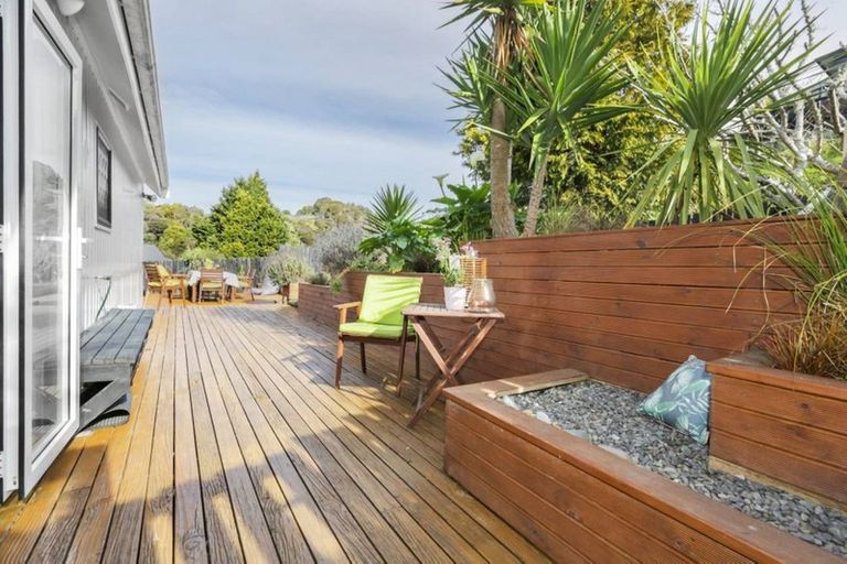 Photo of property in 32 Thimble Lane, Whitby, Porirua, 5024