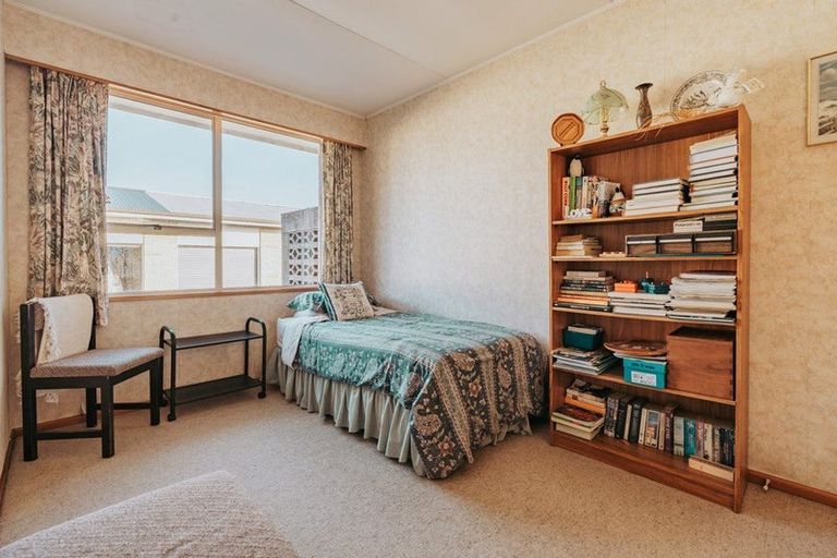 Photo of property in 1/14 Chaucer Street, Milton, 9220