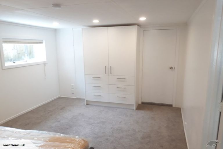 Photo of property in 92 Sylvia Road, Hillcrest, Auckland, 0627