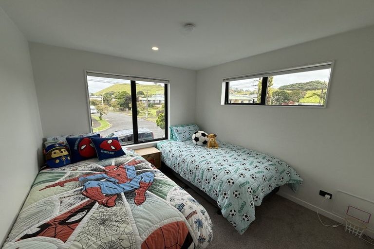 Photo of property in 1/9 Kamaka Road, Mangere Bridge, Auckland, 2022