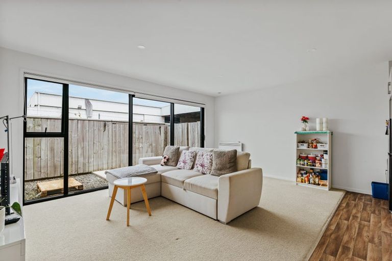Photo of property in 17 Owens Place, Mount Maunganui, 3116
