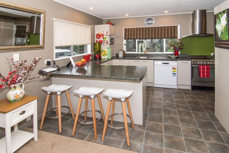 Photo of property in 5 Kereru Place, Masterton, 5810