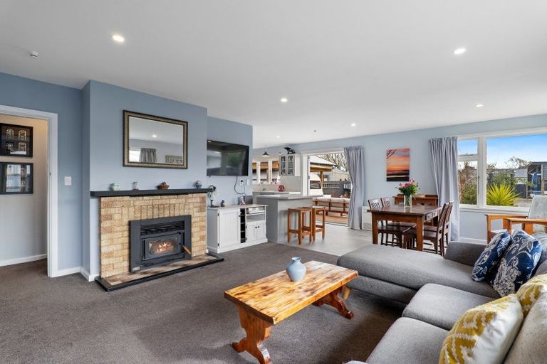 Photo of property in 29 Holmes Street, Darfield, 7510