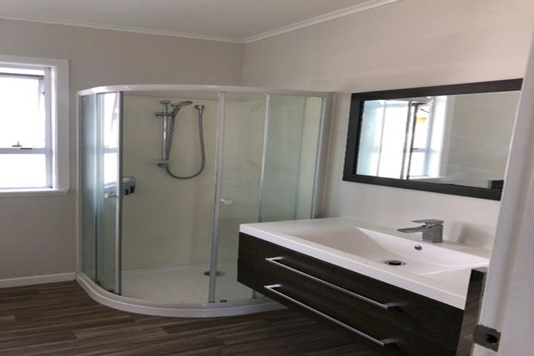 Photo of property in 37 King Street, Waiuku, 2123