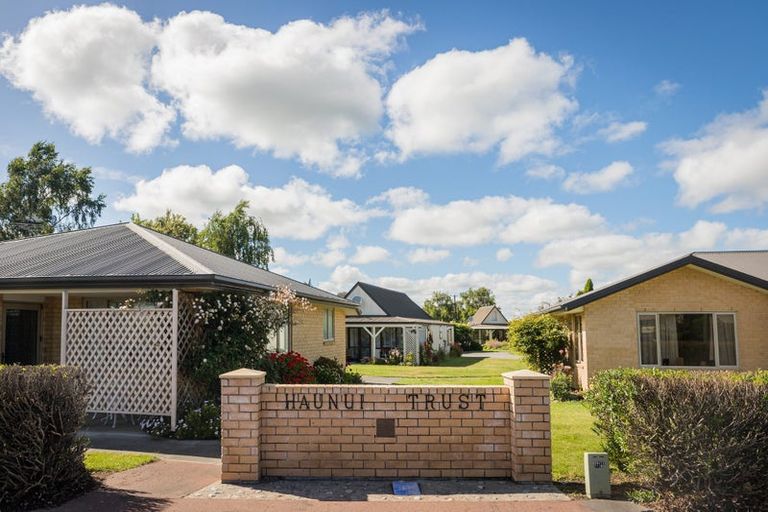 Photo of property in 70 Cardale Street, Darfield, 7510