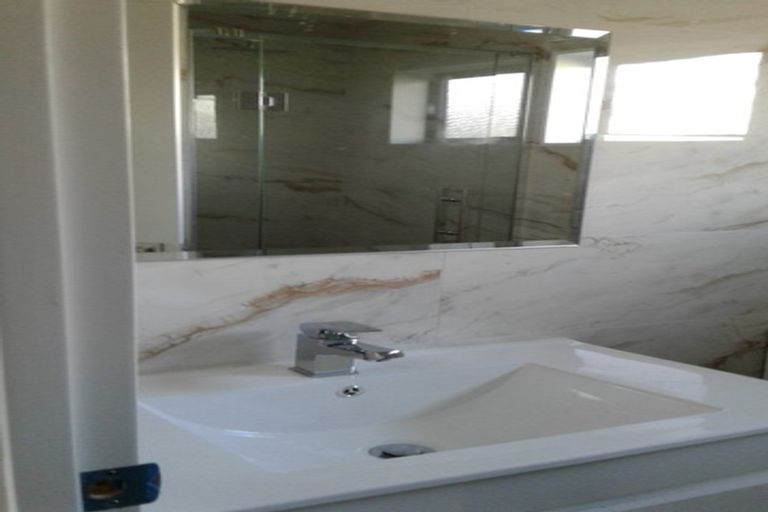 Photo of property in 15 Matata Drive, Takanini, 2112