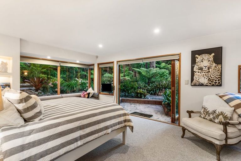 Photo of property in 50 Braemar Road, Castor Bay, Auckland, 0620