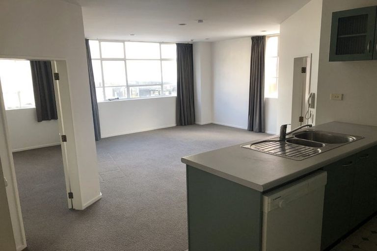 Photo of property in Atlas House, 13b/22 Ghuznee Street, Te Aro, Wellington, 6011