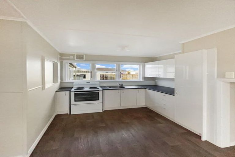Photo of property in 10-16 Devon Crescent, Bulls, 4818
