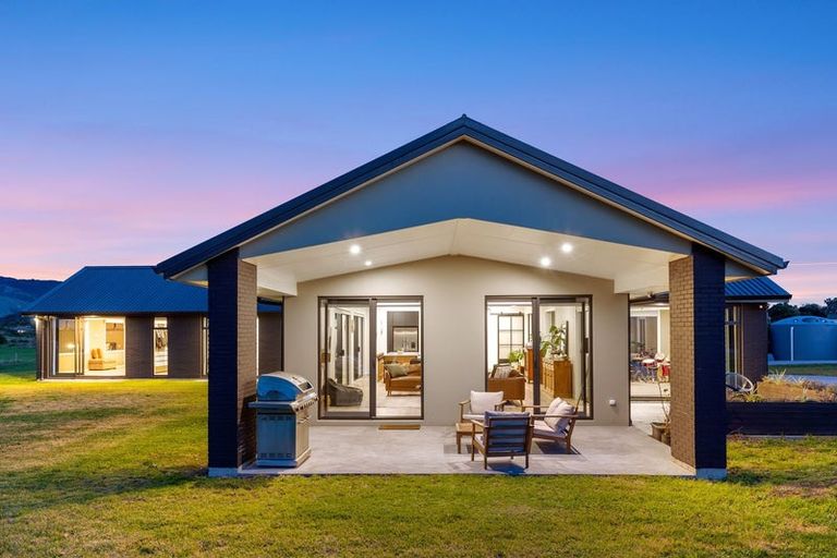 Photo of property in 24c Gawler Street, Te Horo Beach, Otaki, 5581