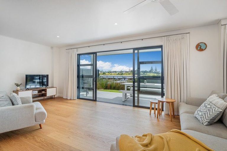 Photo of property in 15/6u The Marina, Tairua, 3508