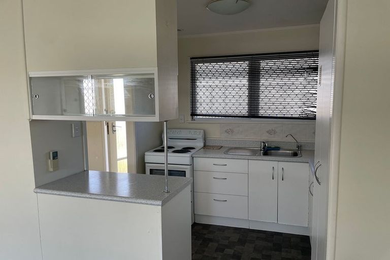 Photo of property in 2/179 Victoria Road, Devonport, Auckland, 0624