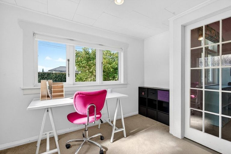 Photo of property in 19 Victoria Street, Masterton, 5810