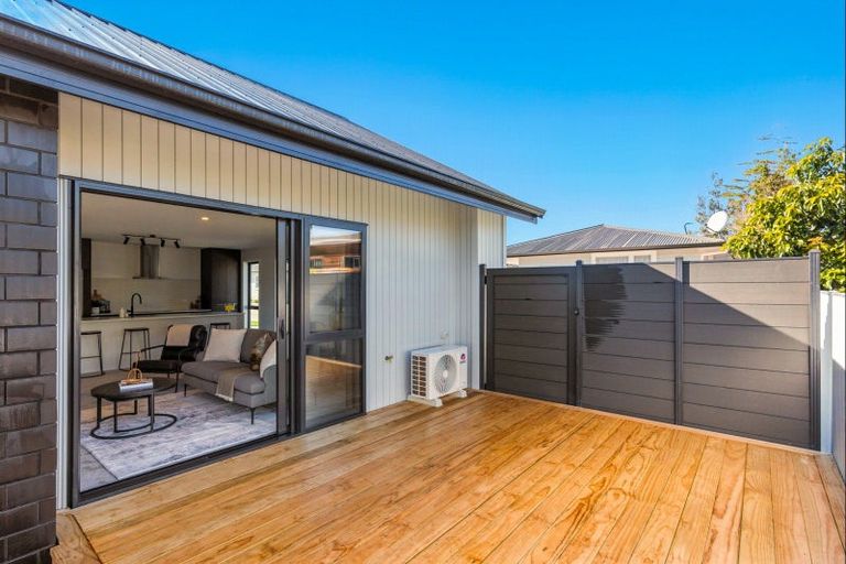 Photo of property in 11d Gordon Place, Levin, 5510