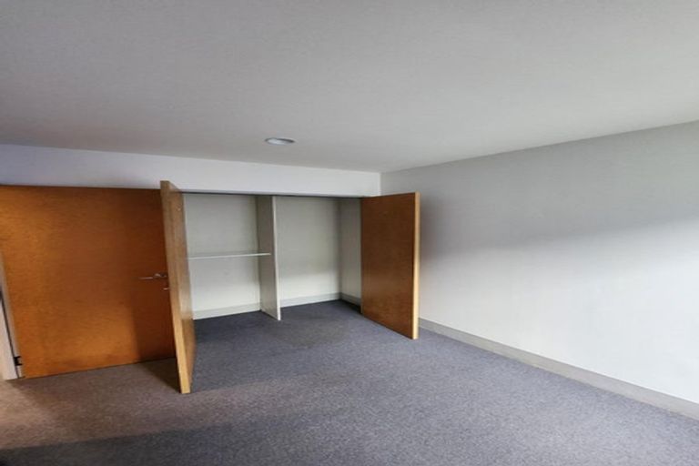 Photo of property in 112u2 Mairangi Road, Wilton, Wellington, 6012