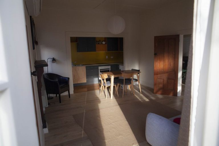 Photo of property in 77 Nairn Street, Mount Cook, Wellington, 6011