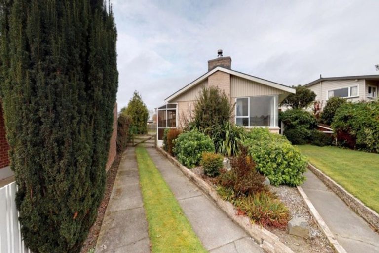 Photo of property in 16 Bathurst Street, Allenton, Ashburton, 7700