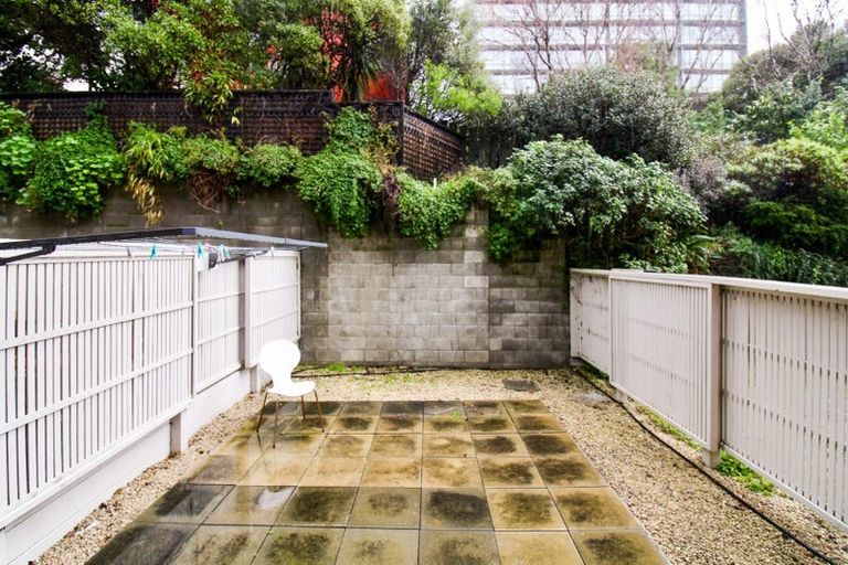 Photo of property in Altar Apartments, 56/120u Rintoul Street, Newtown, Wellington, 6021