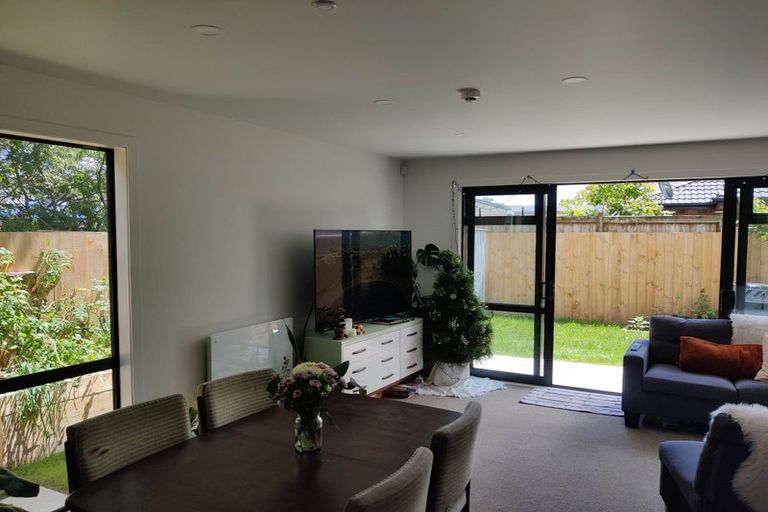 Photo of property in 7/18 Graham Avenue, Te Atatu Peninsula, Auckland, 0610