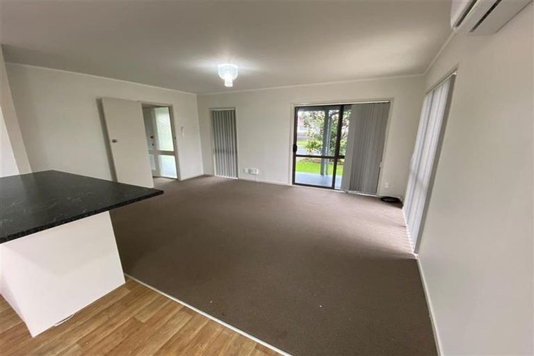 Photo of property in 81 John Walker Drive, Manurewa, Auckland, 2102