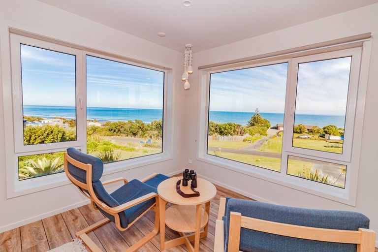 Photo of property in Ehaus, 42 Longbeach Drive, Castlecliff, Whanganui, 4501