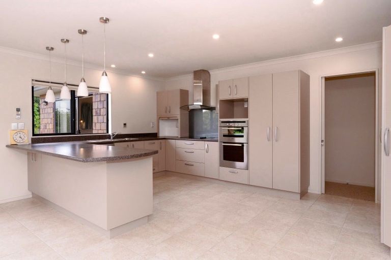 Photo of property in 18 Ludlam Way, Otaki, 5512