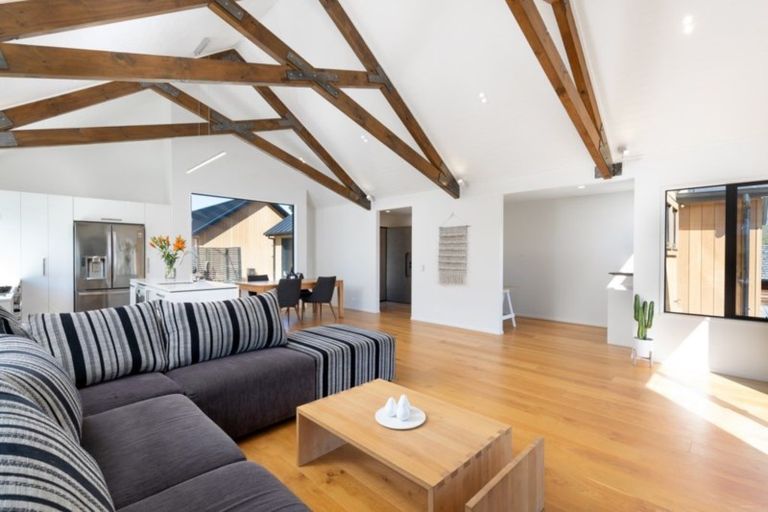 Photo of property in 43 Mcadam Drive, Jacks Point, Queenstown, 9371