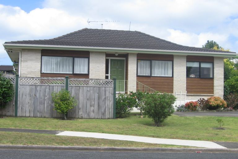 Photo of property in 4/9 Napoleon Avenue, Milford, Auckland, 0620