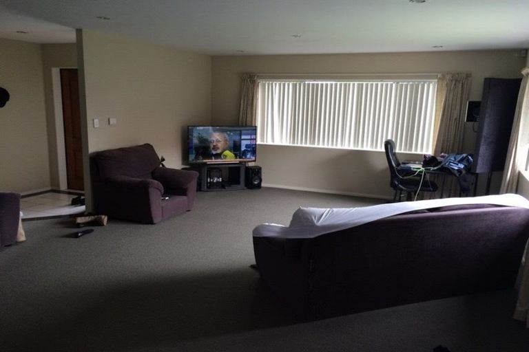 Photo of property in 11 Imjin Place, Papakura, 2110