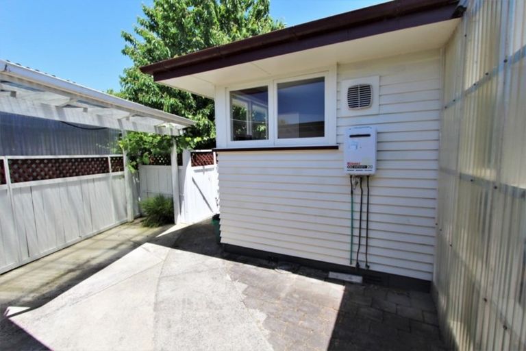 Photo of property in 16 Kenmore Place, Tokoroa, 3420