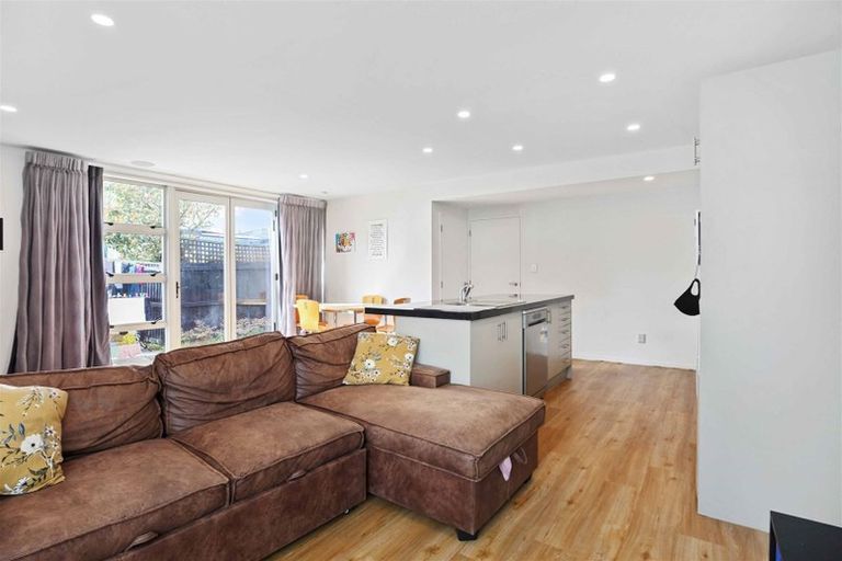 Photo of property in 64b Purchas Street, St Albans, Christchurch, 8014