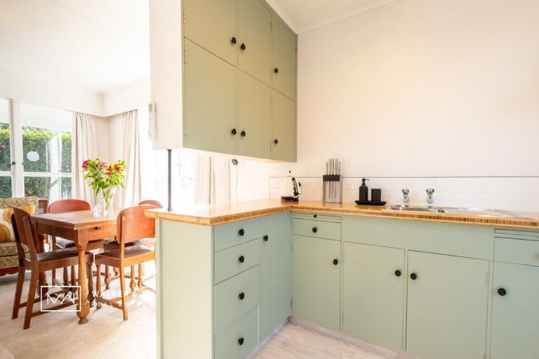 Photo of property in 15 Kaponga Street, Wainuiomata, Lower Hutt, 5014