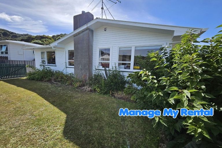 Photo of property in 8 Kaponga Street, Wainuiomata, Lower Hutt, 5014