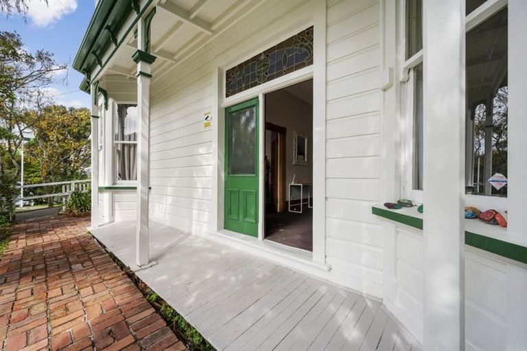 Photo of property in 11 Terrace Gardens, Te Aro, Wellington, 6011