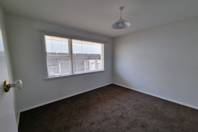 Photo of property in 4/111 Aikmans Road, Merivale, Christchurch, 8014