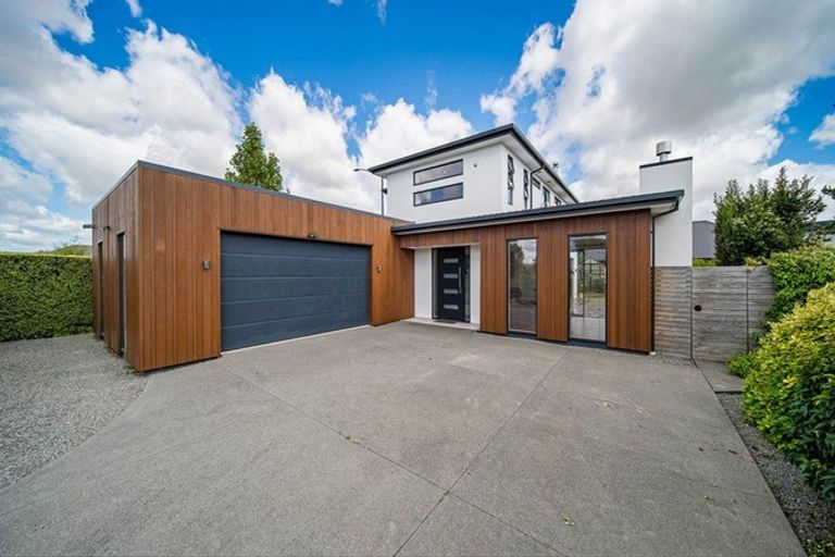 Photo of property in 1 Hinterland Drive, Prebbleton, 7604