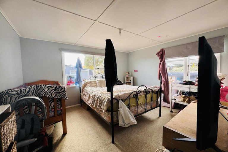 Photo of property in 45 Rangiora Avenue, Roslyn, Palmerston North, 4414