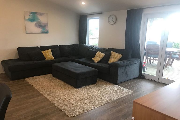 Photo of property in 1/168 Glamorgan Drive, Torbay, Auckland, 0630