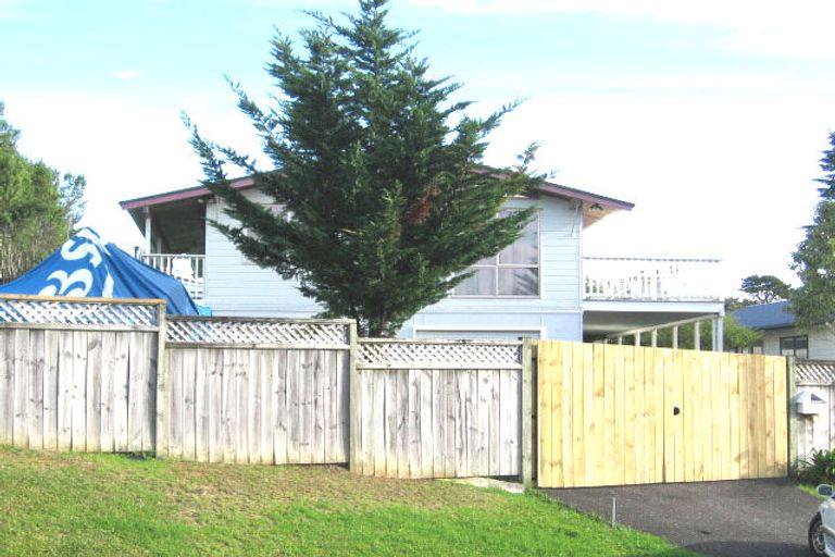 Photo of property in 7 Parrs Cross Road, Henderson, Auckland, 0612