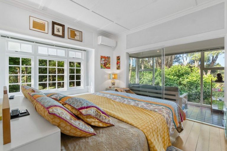 Photo of property in 319 Huia Road, Titirangi, Auckland, 0604