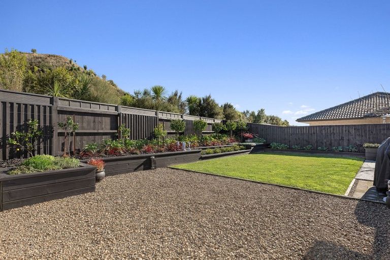 Photo of property in 298 Lakes Boulevard, Pyes Pa, Tauranga, 3112