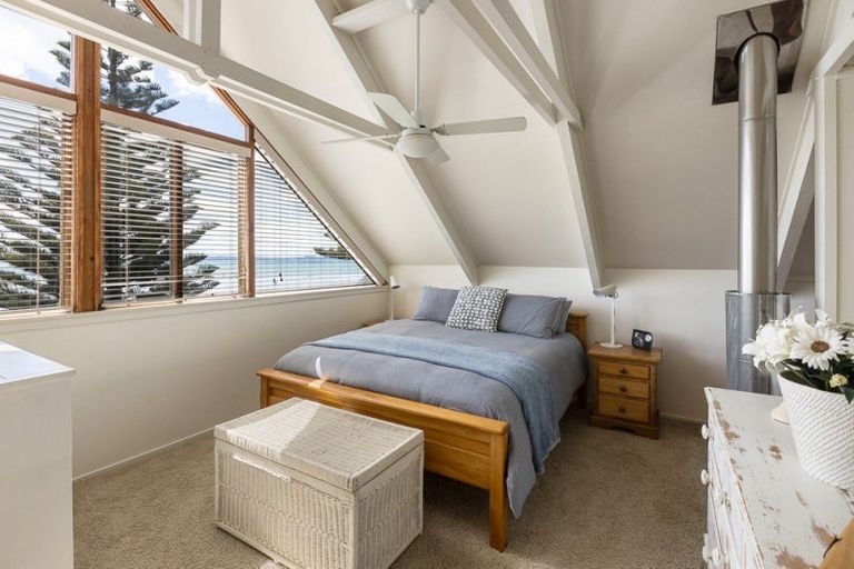 Photo of property in 5 Marine Parade, Orewa, 0931