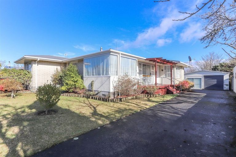 Photo of property in 10 Rewa Street, Inglewood, 4330