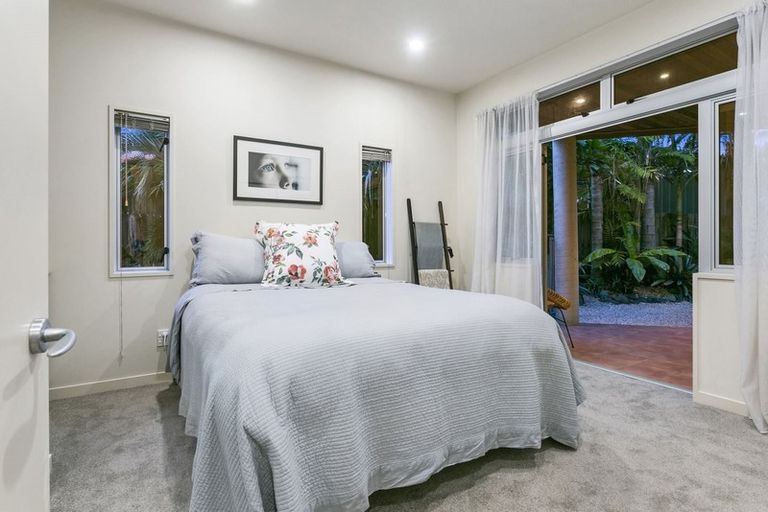 Photo of property in 3/50 Onepoto Road, Hauraki, Auckland, 0622