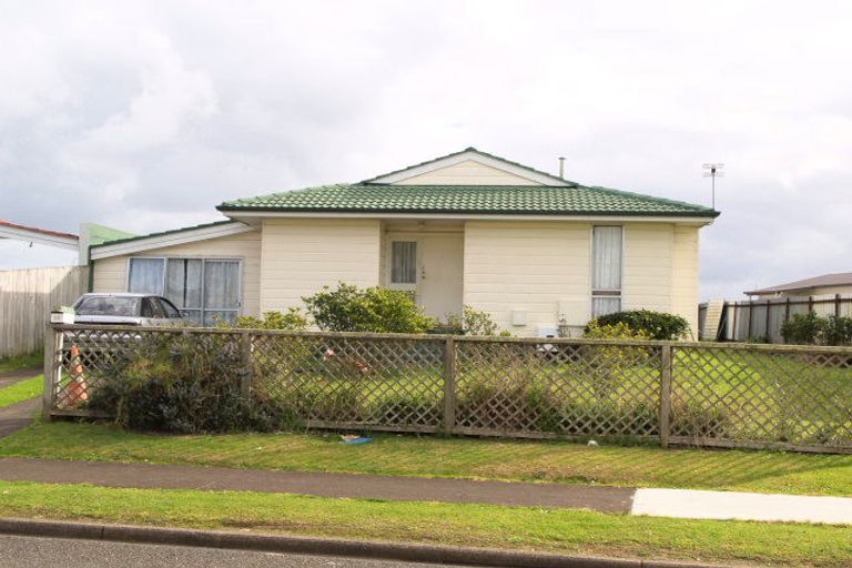 Photo of property in 27 Donnell Avenue, Favona, Auckland, 2024