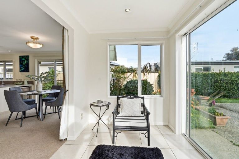 Photo of property in 8b Reid Avenue, Mosgiel, 9024