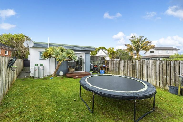 Photo of property in 239 Metcalfe Road, Ranui, Auckland, 0612